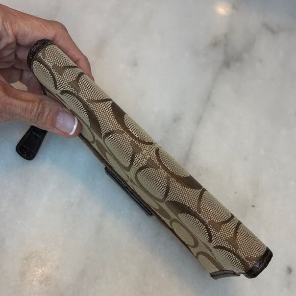 Coach Wallet Y2K Jacquard Signature Logo Canvas Snap Closure Compact Wallet - Picture 11 of 16